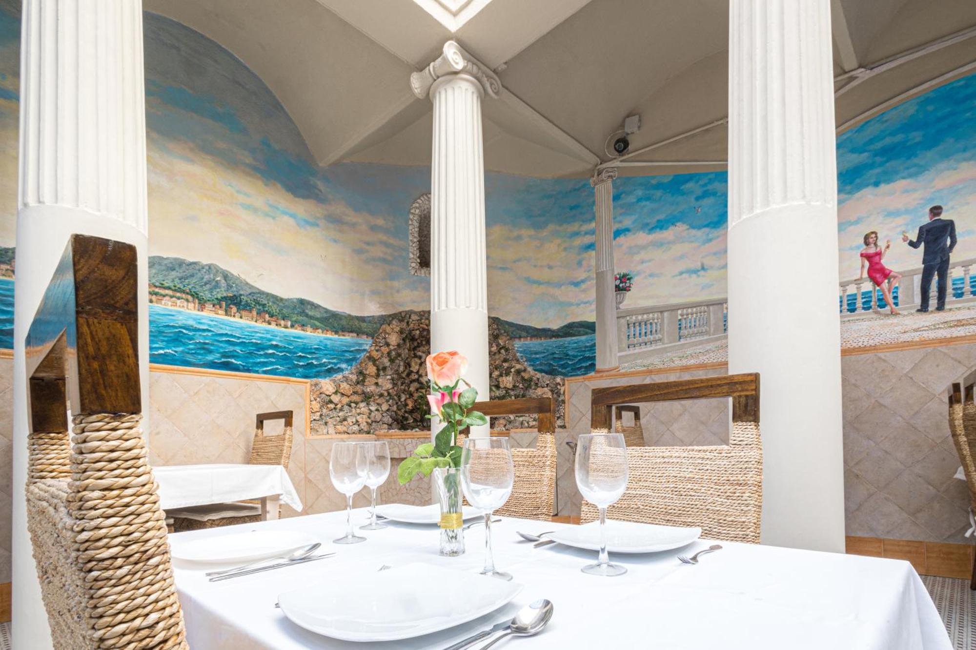 Hotel Llar De Capitans Masnou Ngoại thất bức ảnh