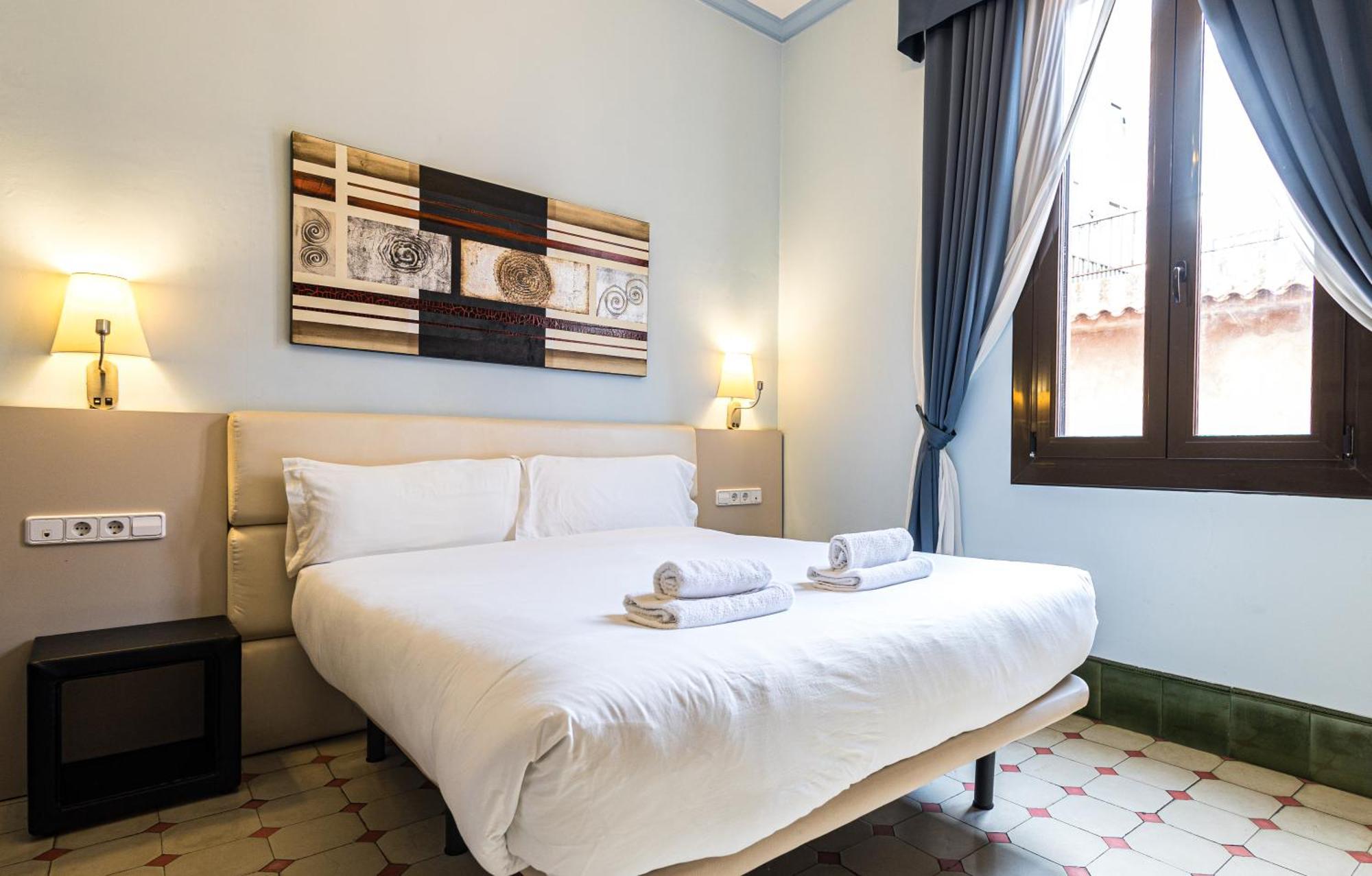 Hotel Llar De Capitans Masnou Ngoại thất bức ảnh