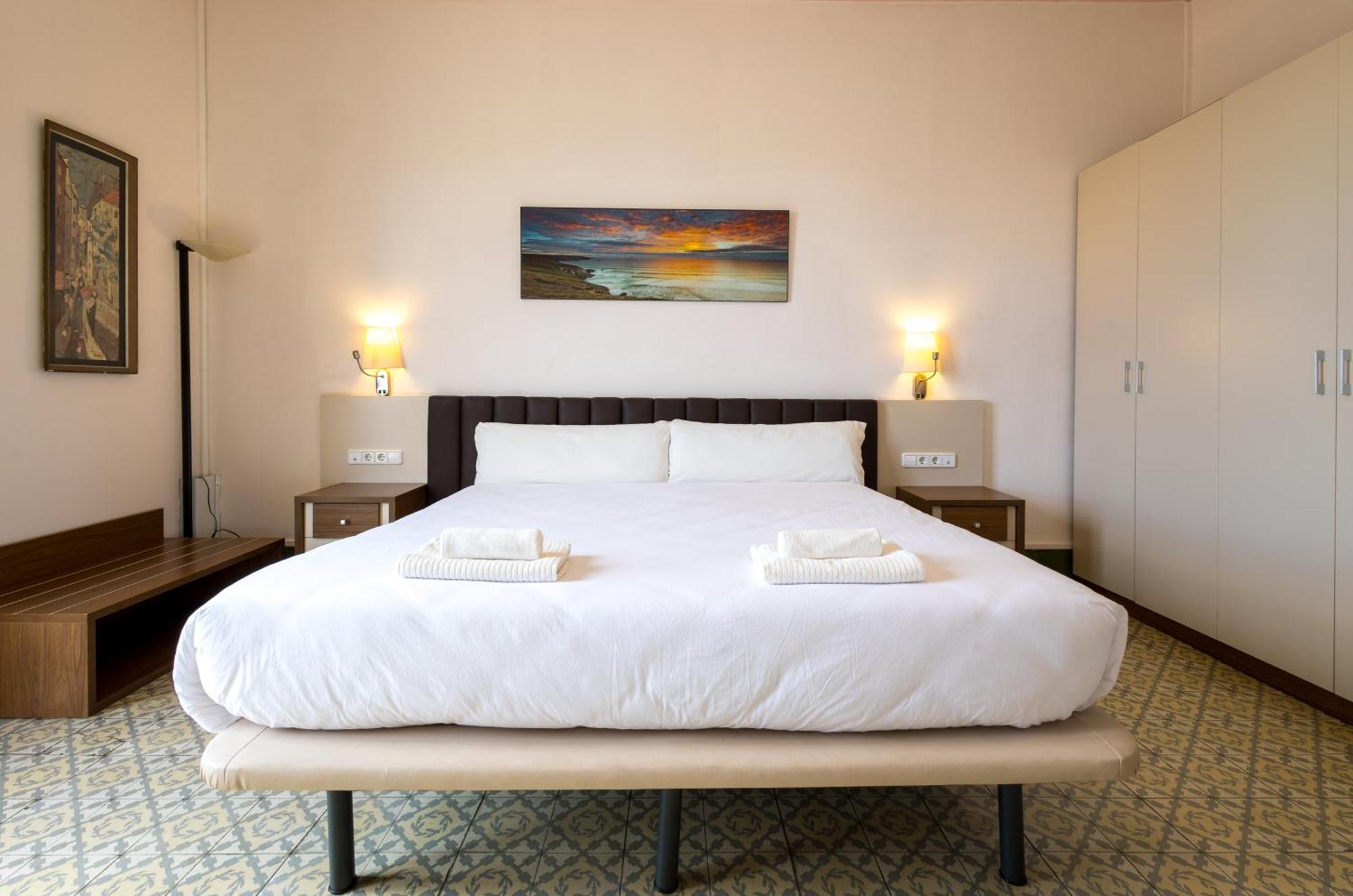 Hotel Llar De Capitans Masnou Ngoại thất bức ảnh